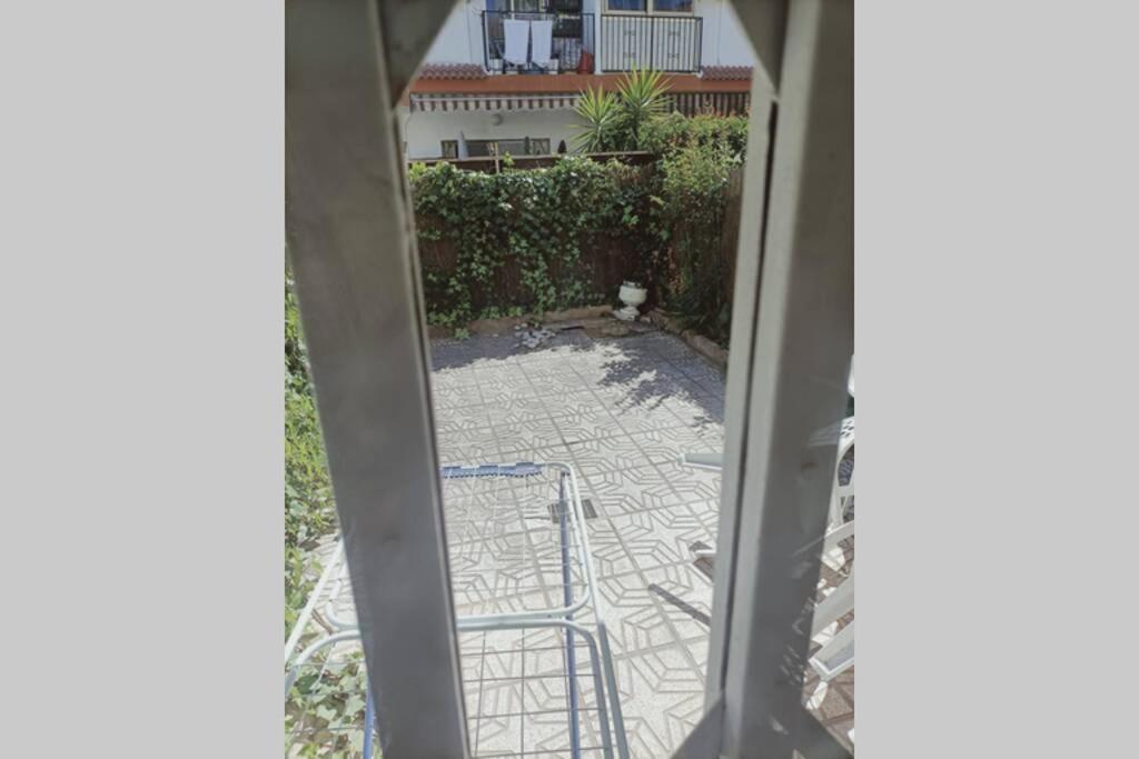 2 Bedroom Townhouse In Beautiful Gated Complex Vakantiehuis *